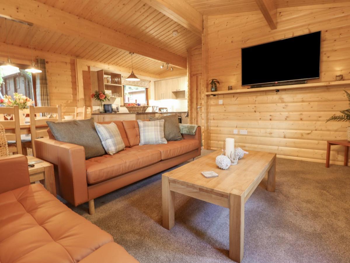 Leafy Hollow Lodge Louth  Kültér fotó