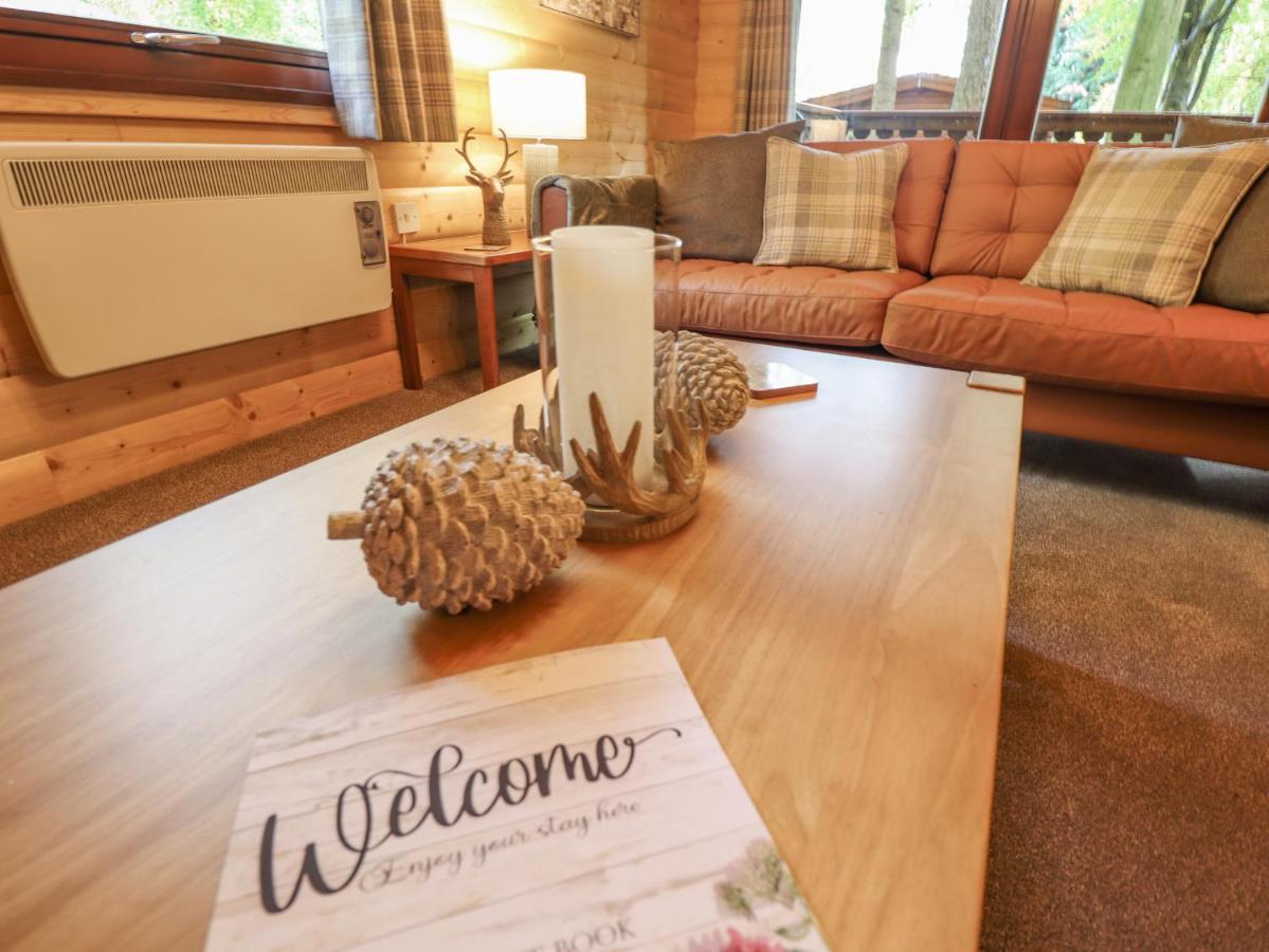 Leafy Hollow Lodge Louth  Kültér fotó