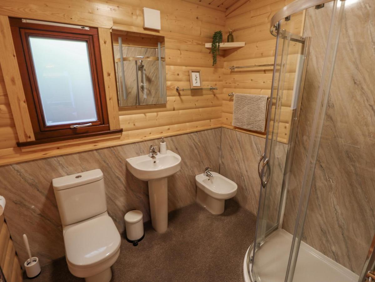 Leafy Hollow Lodge Louth  Kültér fotó